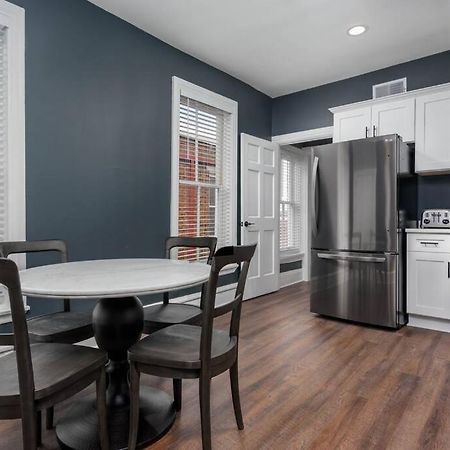 Flats On Front - Riverfront Gem Fast Wi-Fi 3F Harrisburg Extérieur photo