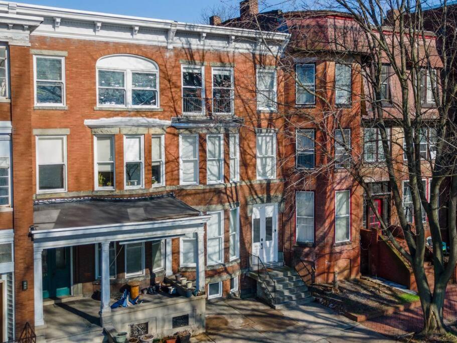 Flats On Front - Riverfront Gem Fast Wi-Fi 3F Harrisburg Extérieur photo