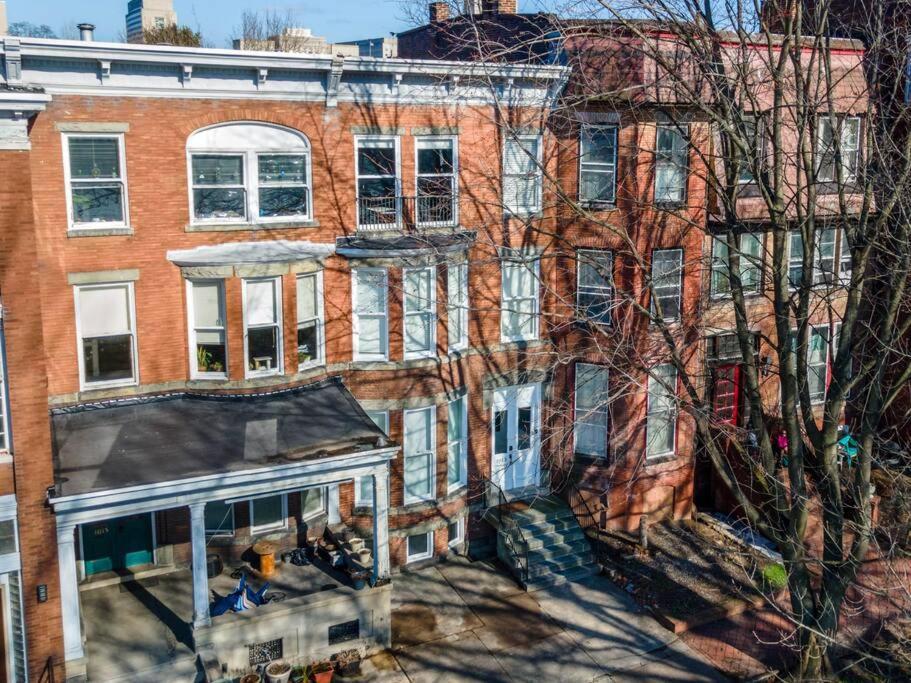 Flats On Front - Riverfront Gem Fast Wi-Fi 3F Harrisburg Extérieur photo