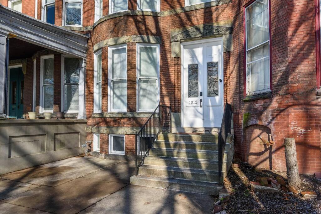 Flats On Front - Riverfront Gem Fast Wi-Fi 3F Harrisburg Extérieur photo